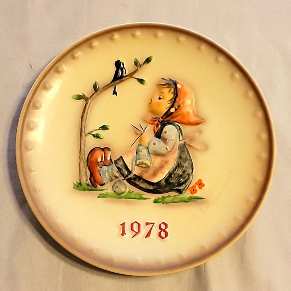 1978 M.J. HUMMEL 8TH ANNUAL PLATE